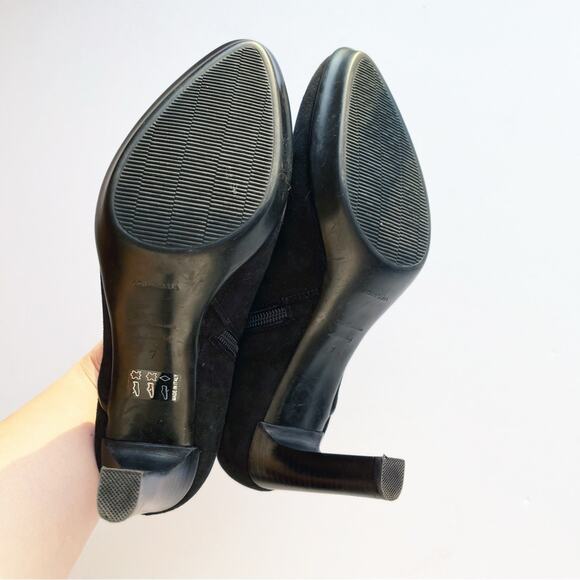 Aquatalia Suede Side Zip Ankle Bootie - Picture 6 of 9